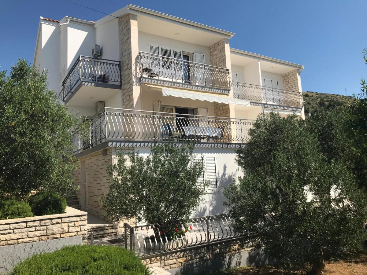 Residence Villa Irena Apartments Trogir Exterior foto